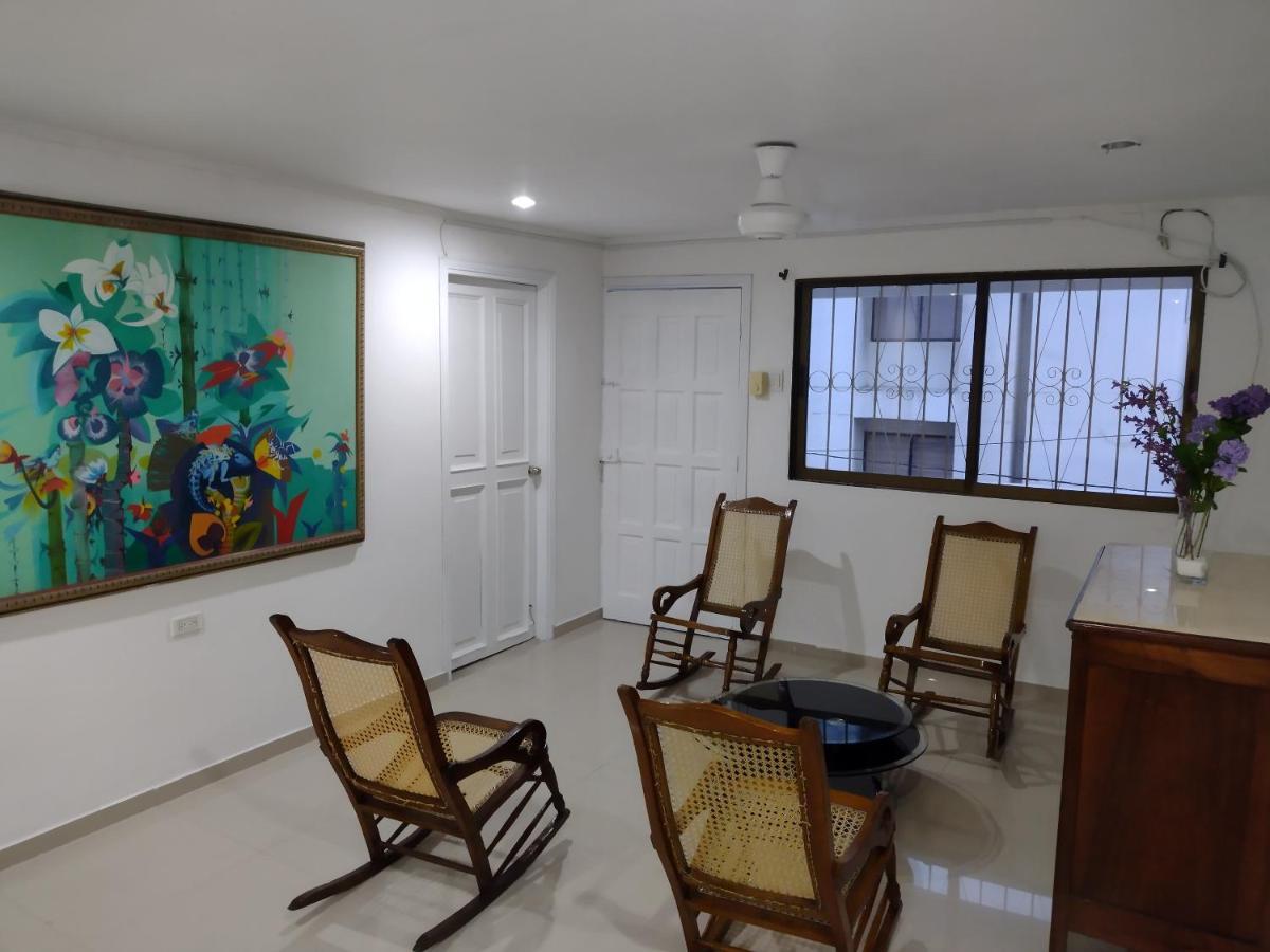 Clementina Hostel Cartagena Ngoại thất bức ảnh
